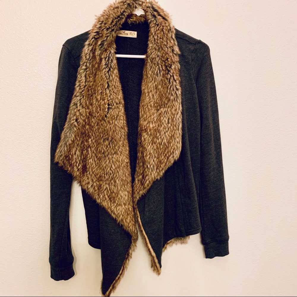 Hollister Fur Cardigan (Dark Gray)